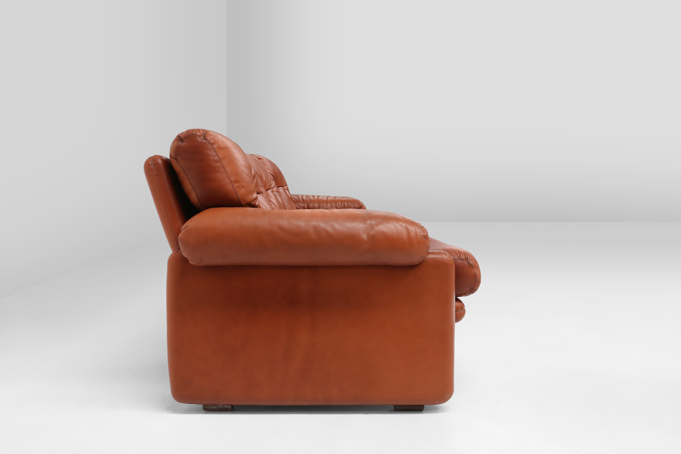 Brown leather 3-seater sofa Coronado by Tobia Scarpa for B&B Italia, Italy ca. 1960thumbnail